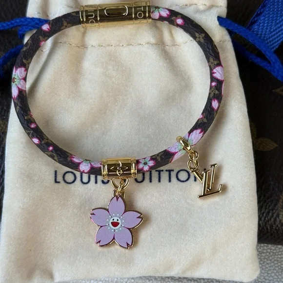 LV x TM Cherry Blossom Bracelet - Picture 10 of 15